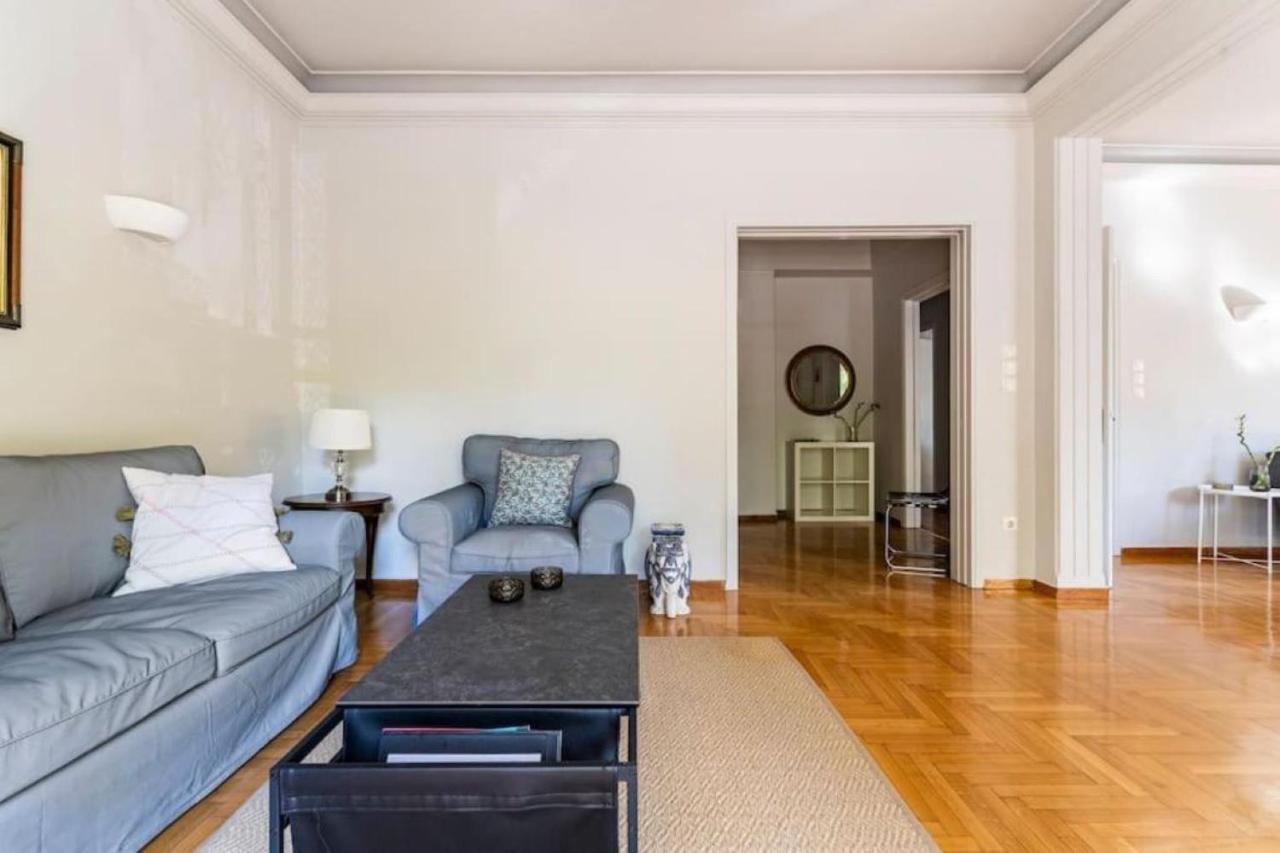 Spacious Renovated Flat In The Athens Riviera Exterior photo
