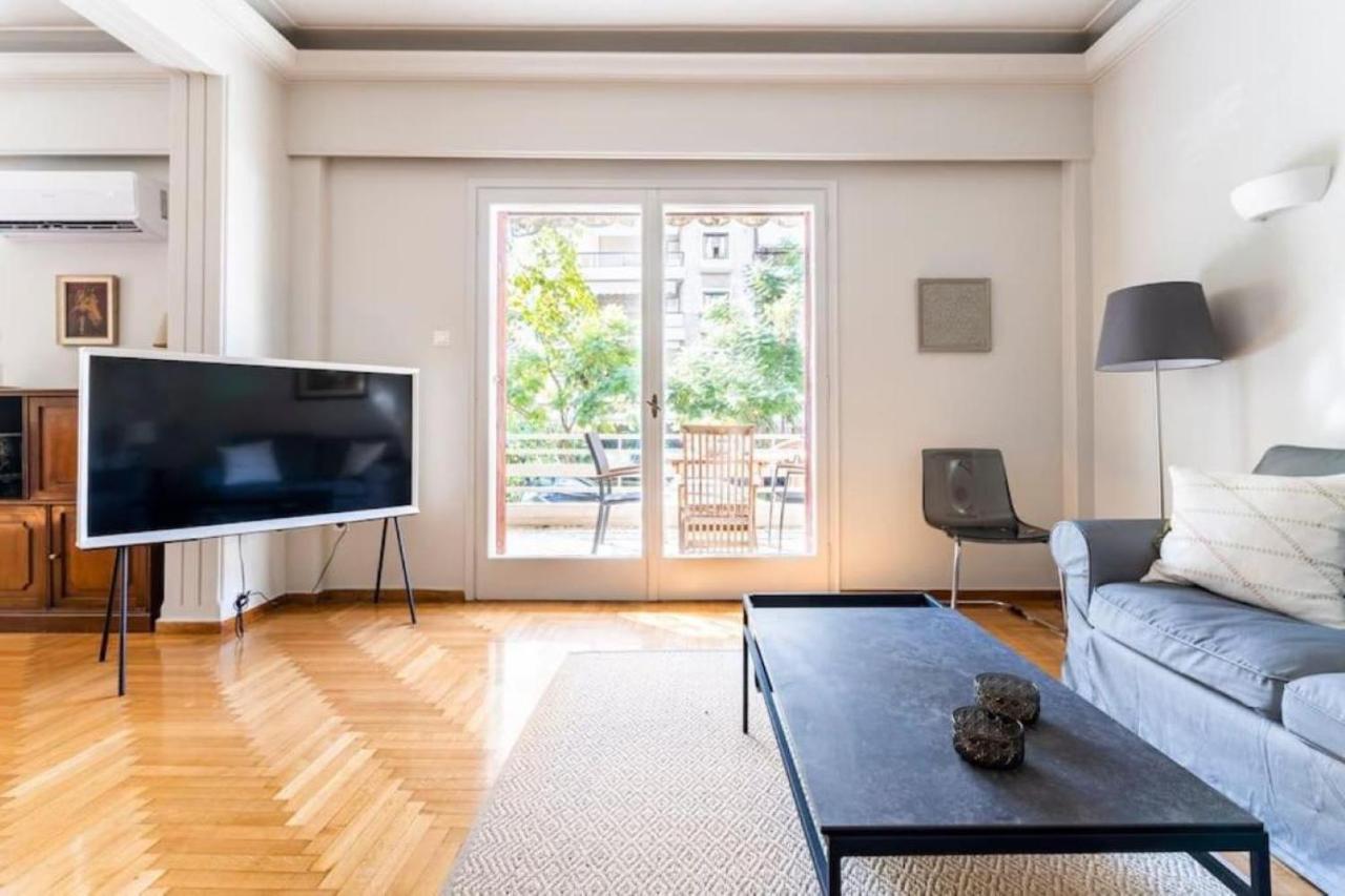 Spacious Renovated Flat In The Athens Riviera Exterior photo