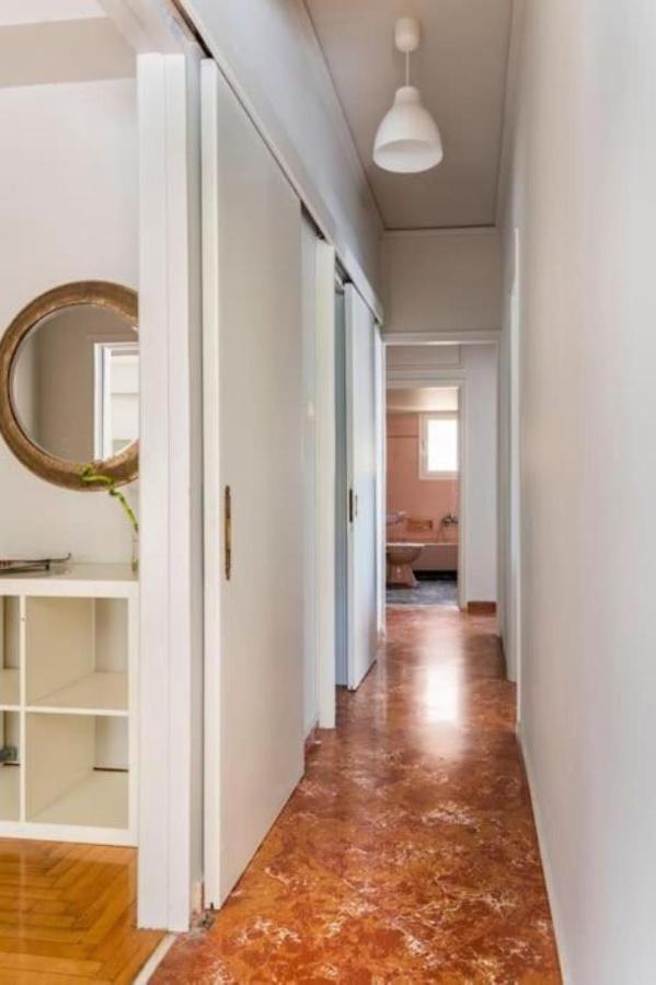Spacious Renovated Flat In The Athens Riviera Exterior photo