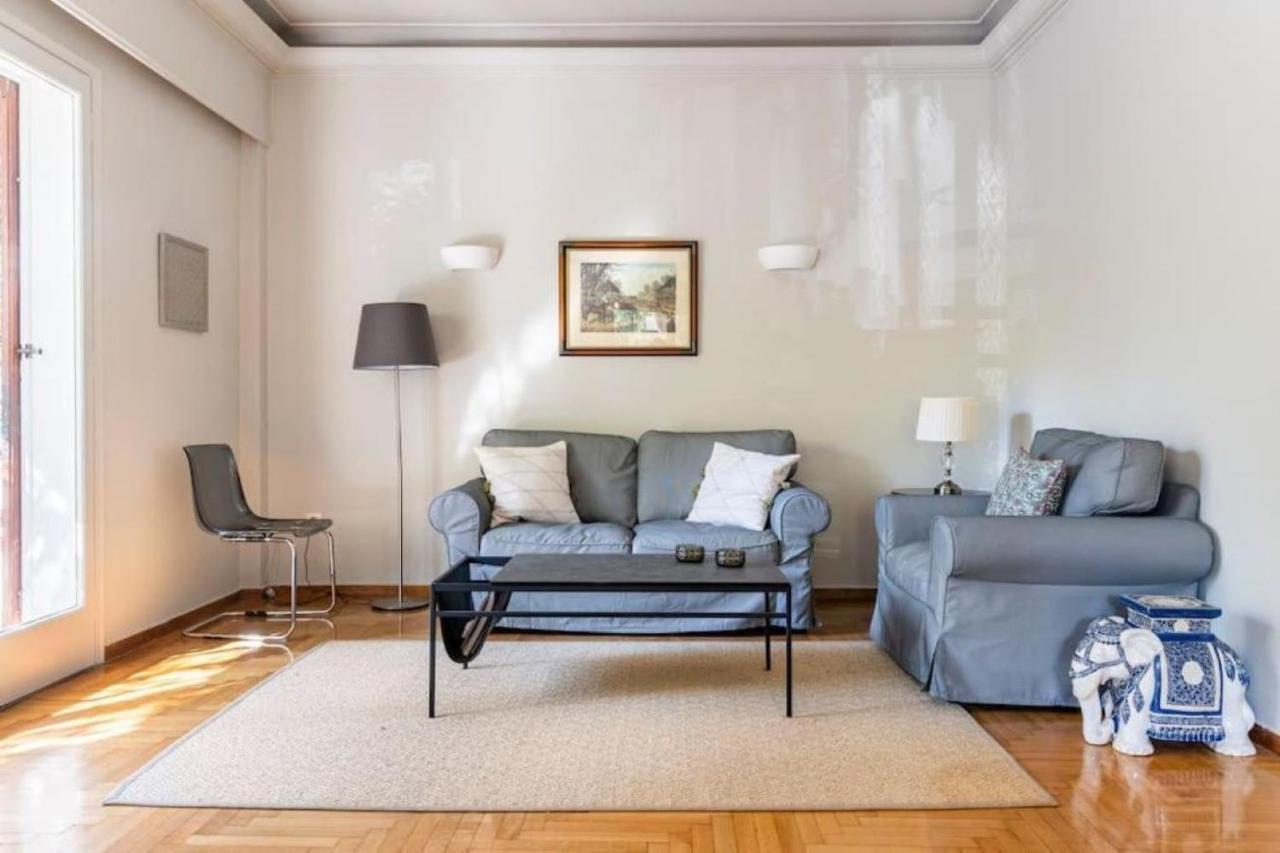 Spacious Renovated Flat In The Athens Riviera Exterior photo